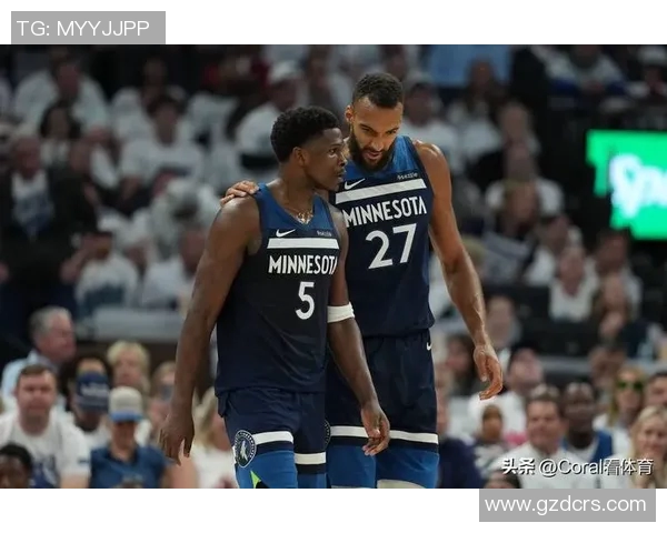 单赛季60+负次数快船11次，勇士7次，湖人2次，爵士1次