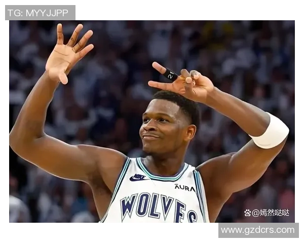 森林狼球迷大喊：湖人12号是谁啊？华子：我也想问，他谁啊