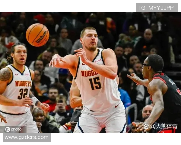 状态火热!拉文18中10得到31分2篮板 状态火热!拉文18中10得到31分2篮板